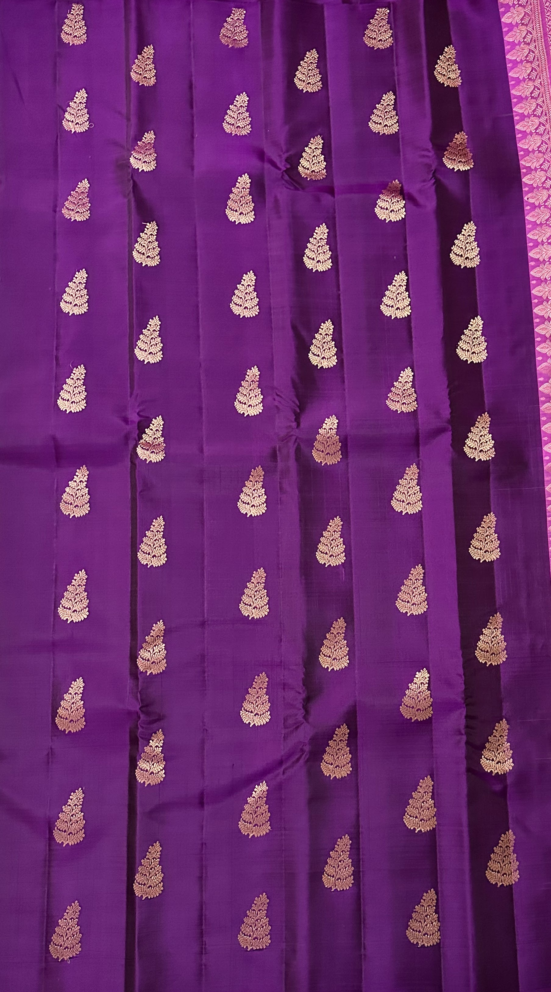 Dharmavaram Purple & Pink Pure Silk Saree with Gold-Tone Zari Leaf Butis