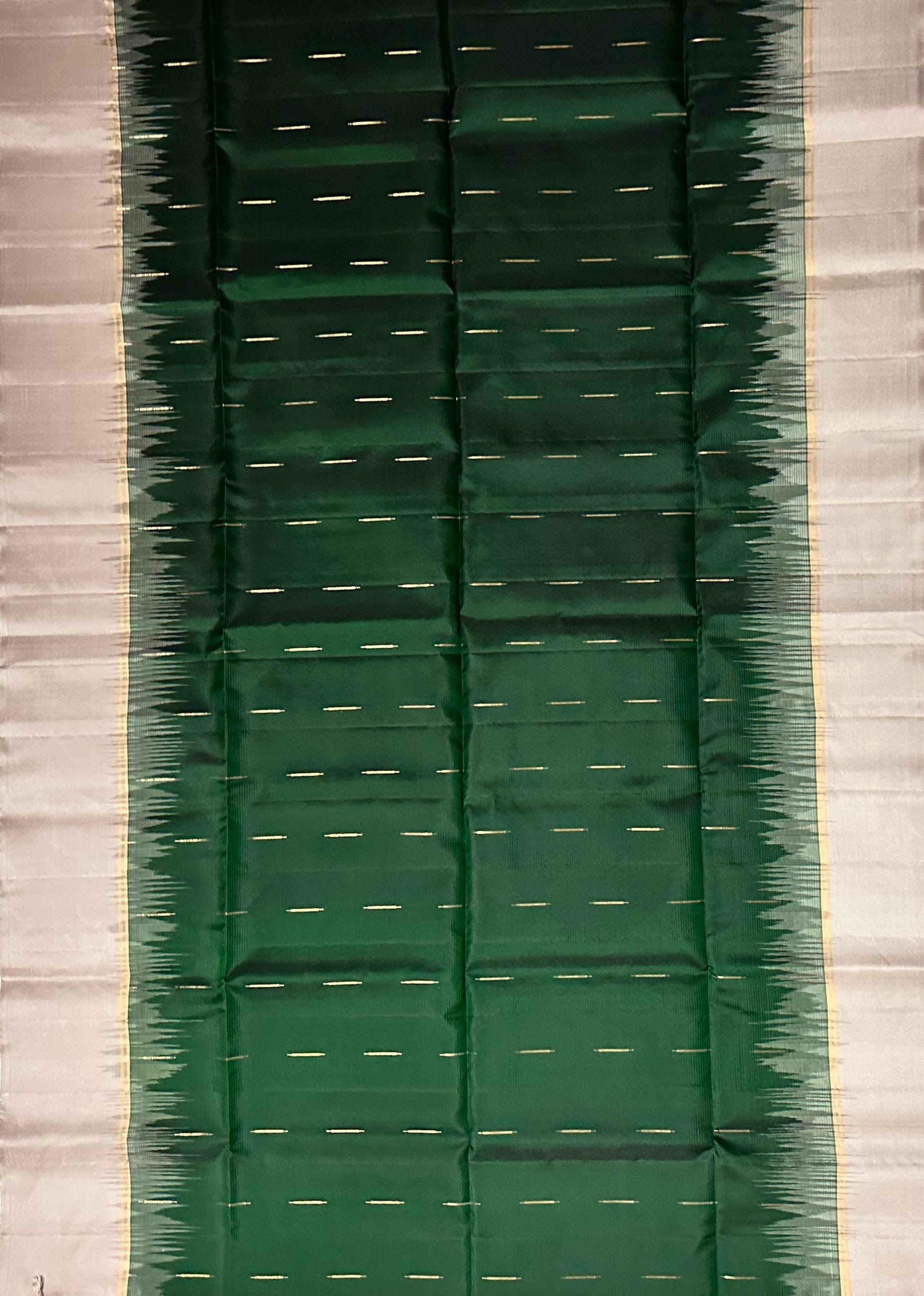 Dharmavaram Bottle Green & Off-White Pure Silk Saree with Gold-Tone Zari Geometric Chevron Pallu