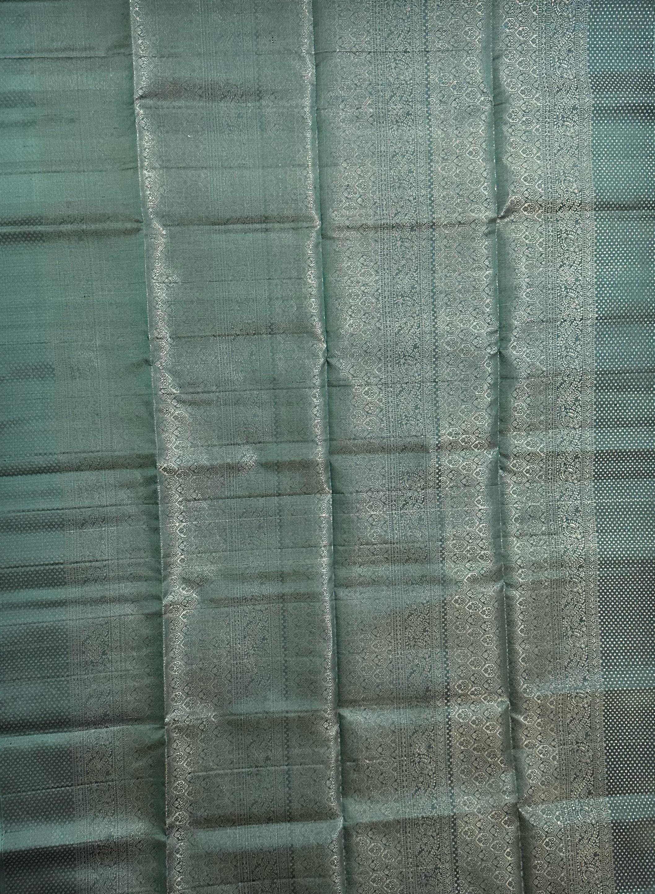 Dharmavaram Sea Green & Purple Pure Silk Saree with Silver-Tone Zari Geometric and Floral Patterns