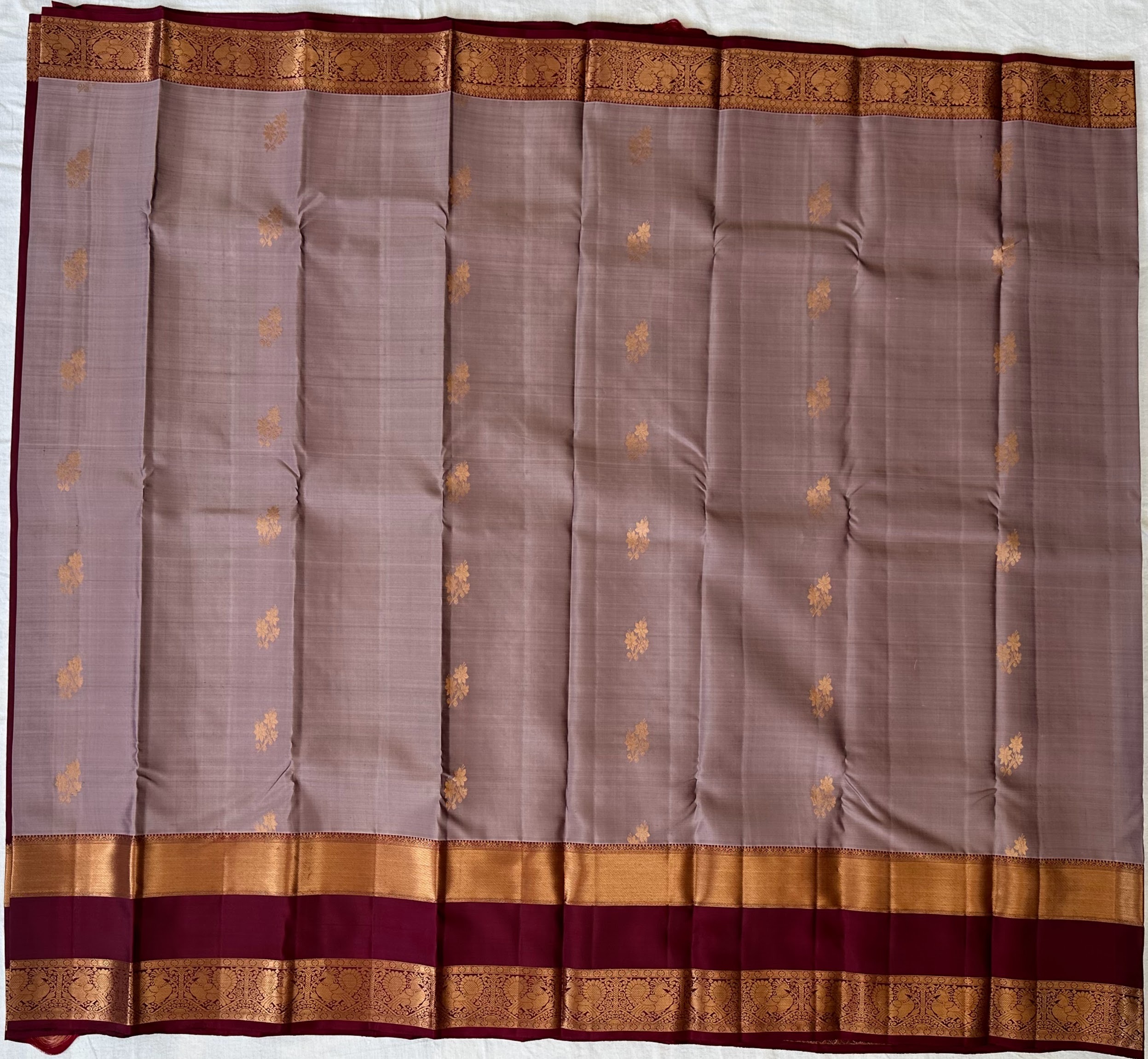 Dharmavaram Mauve & Maroon Pure Silk Saree with Gold-Tone Zari Floral Butis